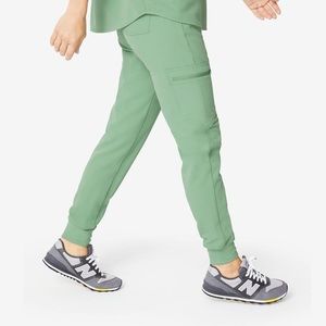 NWT FIGS XS Petite Jade Zamora Joggers